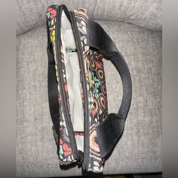 Vera Bradley Lighten Up Lunch Cooler Bag - Picture 3 of 5